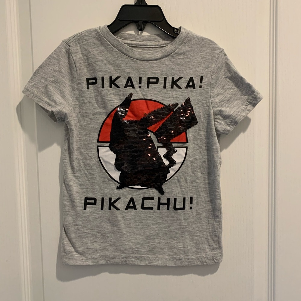 Kids XS Pokémon Pikachu color changing sequin Tshirt Back To School Casual